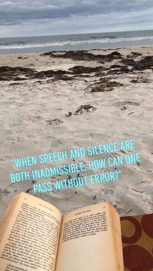 Thanks Debbie for the badass picture! I love it🥰🤘🏻 #beachtimes #insightfulreading