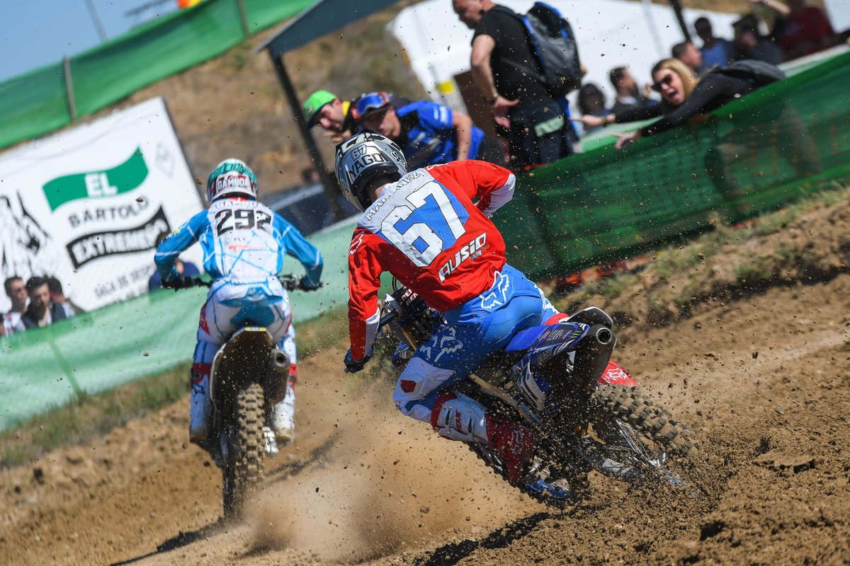 rfme_oficial's tweet photo. Nada detiene la competición!! Molina de Segura está preparada para recibir a los pilotos de MX!! Undécima prueba del nacional de esta disciplina en la Región de Murcia! #mx #motocross #rfme #molina https://t.co/1FJkWxKNrX
