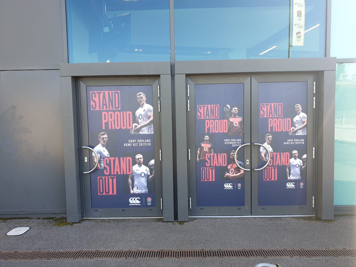 Happy hump day!... We have been back to Twickenham this week to fit some new window vinyls for <a href="/EnglandRugby/">England Rugby</a>, take a look 😍
#print #design #largeformatprint #largeformat #largeformatprinters #vinyl #windowdisplay #rugby #creative #brand #twickenham #englandrugby