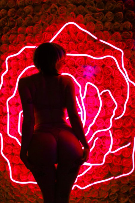 Having a divine #humpday on @TeamS66 @S66Cams 😉🍑  10:00 - 16:00 Webstream  17:00 - 18:00 TV 18:00 - 19:00<a href="/tag/humpday"class="tags">#humpday</a><a class="tags" target="_blank" title="On Twitter" href="/?out=eyJ0eXAiOiJKV1QiLCJhbGciOiJIUzUxMiJ9.eyJpYXQiOjE3MjIwMjM1NTYsImlzcyI6InR3cG9ybnN0YXJzLmNvbSIsIm5iZiI6MTcyMjAyMzU1NiwiZXhwIjoxNzUzNTU5NTU2LCJyZWRpcmVjdF91cmwiOiJodHRwczovL3R3aXR0ZXIuY29tL1RlYW1TNjYifQ.UIq1sXZlp6U3MJ_ezSl2pmno_fi0CFBBOnH-QSUXOLRxsSvrf__b3fnCMbouFZBY7DO-nEqdPdTMNrs-C23euw">@TeamS66</a><a class="tags" target="_blank" title="On Twitter" href="/?out=eyJ0eXAiOiJKV1QiLCJhbGciOiJIUzUxMiJ9.eyJpYXQiOjE3MjIwMjM1NTYsImlzcyI6InR3cG9ybnN0YXJzLmNvbSIsIm5iZiI6MTcyMjAyMzU1NiwiZXhwIjoxNzUzNTU5NTU2LCJyZWRpcmVjdF91cmwiOiJodHRwczovL3R3aXR0ZXIuY29tL1M2NkNhbXMifQ.dXESXYlrAo8bUiLwlZef2huljBzs7Iz9Ejl3rmvFJK1TDm-EHj0ZEINeZXju3YRYxVoYkhdiwPu_jkmRjYSPYw">@S66Cams</a>