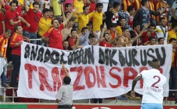 Anadolu’nun dik duruşu Trabzonspor’a Avrupa’da Getafe karşısında başarılar dileriz..
👊

#Kayserispor #Trabzonspor 
#KapalıKale 
#SonSayfa