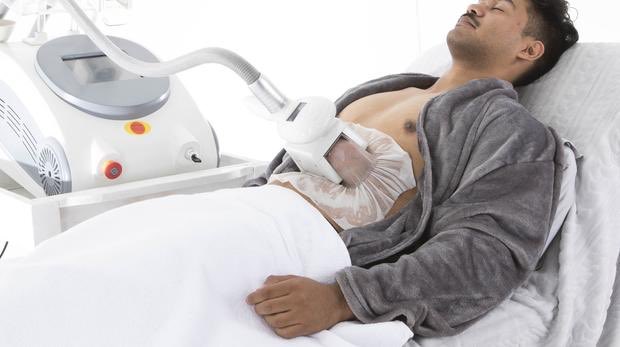 SimplyFatFreeze's tweet photo. Great seeing the coverage @Lokkima_CT have received about their fat freezing treatments https://t.co/RZuYezHpjj https://t.co/iZCCDNTv02