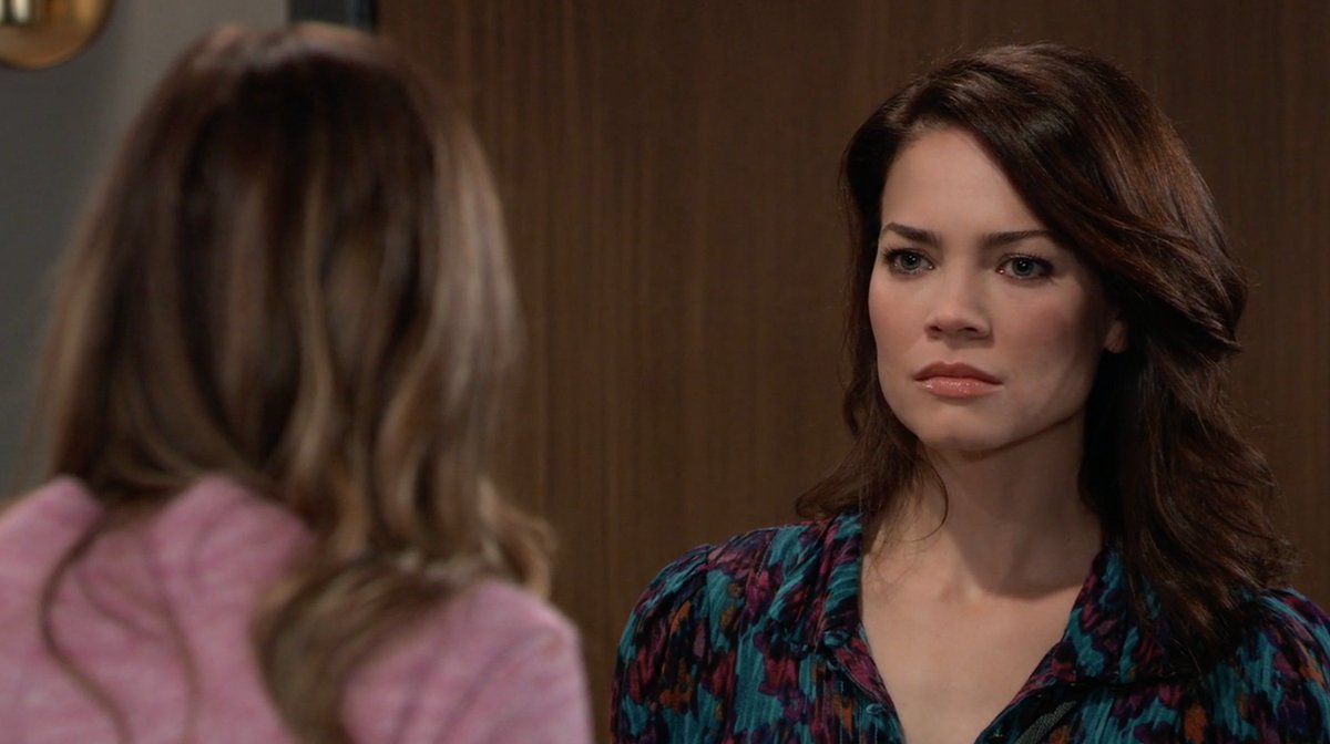 GeneralHospital's tweet photo. Elizabeth is done mincing her words. But should Kim have to explain her relationship with "Drew" to Franco's wife?
An explosive, new #GH starts RIGHT NOW on ABC! @RebeccaLHerbst https://t.co/Yfhebgg1HF