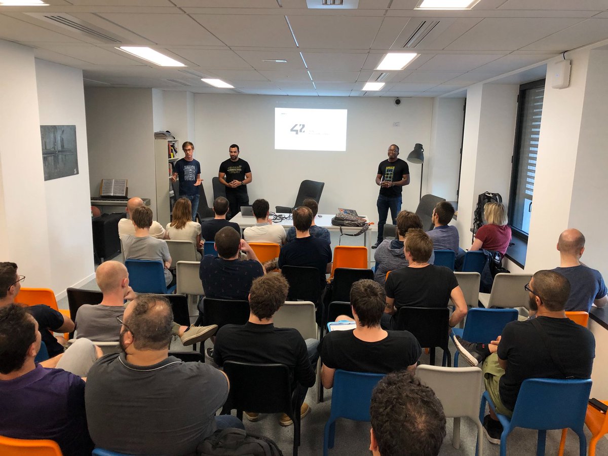 RevolveLyon's tweet photo. Premier meetup @HashiCorp à Lyon ce soir ! On parle Vault avec @mehdilaruelle et Reginal. Merci @42Lyon de nous accueillir !! https://t.co/J0VySfk2wD
