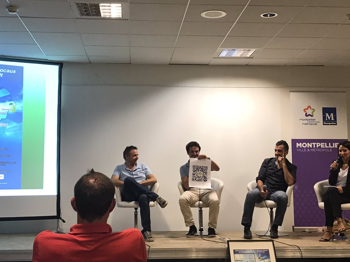 Début de l’intervention de Panjee sur le conference entreprise #transitionagroecologique avec notre objet mystère