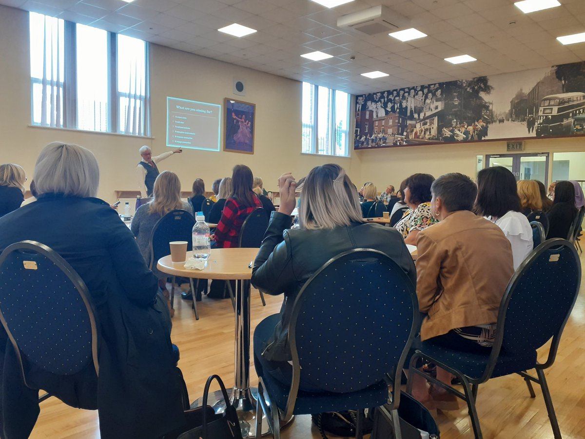 Elloise_B's tweet photo. What an incredible day with a highly creative team 🌻 #letitgrow. Both ours &amp; the #CYPSWakefield journey is 💪. @realdcameron thank you for facilitating a really engaging &amp; motivational session &amp; for sharing funny &amp; interesting stories during our car journeys today. Take care. https://t.co/zpzLiVC3Jq