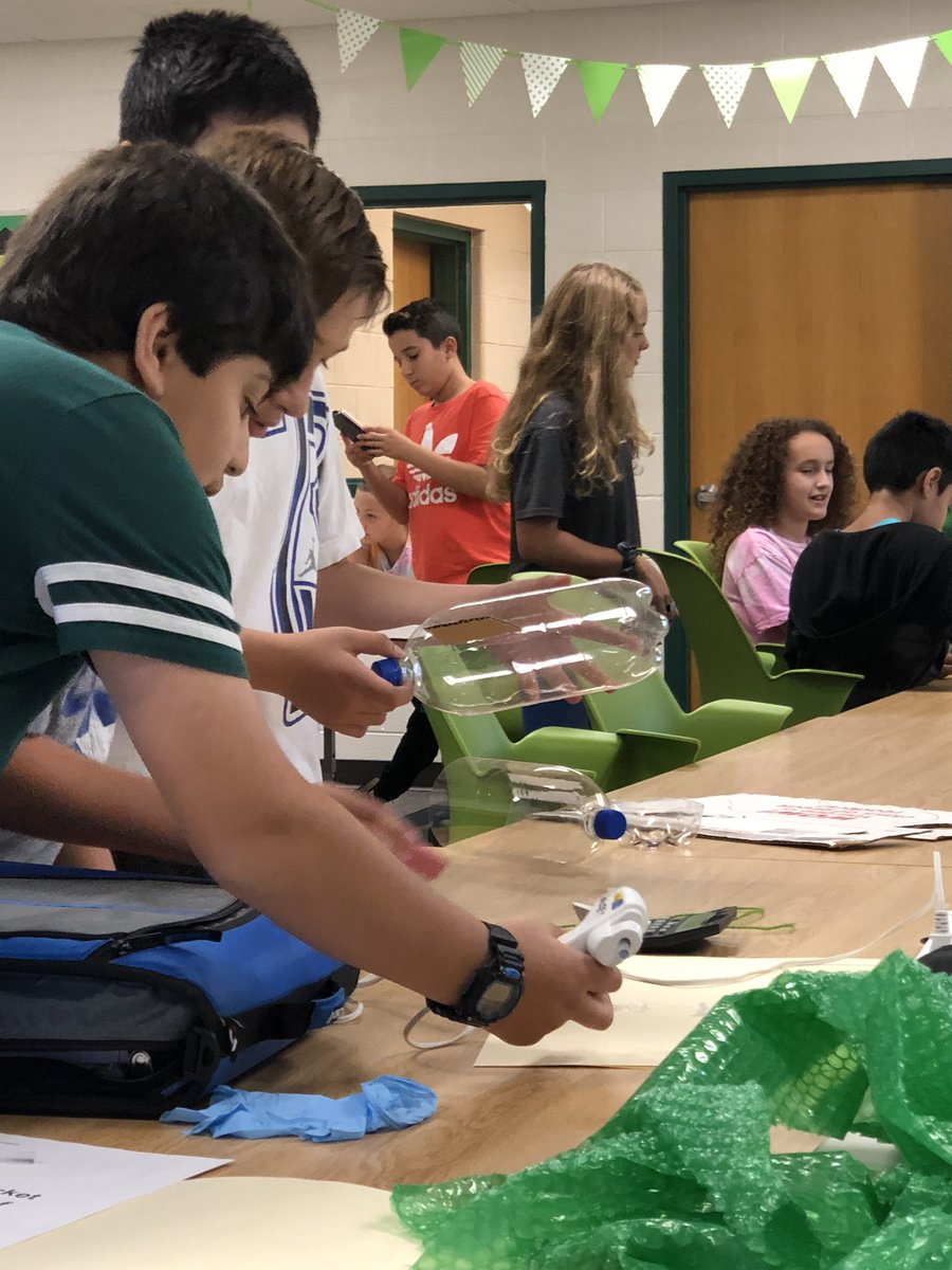 kmbaljet's tweet photo. Bottle Rocket construction day #2 is a literal blast for these 6th graders! ππ #DesignWithHart #LeadWithHart @RCSHartMS https://t.co/2wzZc4ogUf