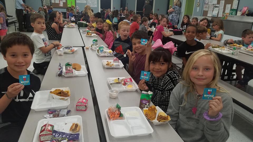 We've seen so many awesome schools and districts sharing their reasons for signing the Whole Grain Pledge and photos of their community with their stickers! Today we're highlighting Humboldt Unified School District and their students! Go HUSD! #FuelingAZ