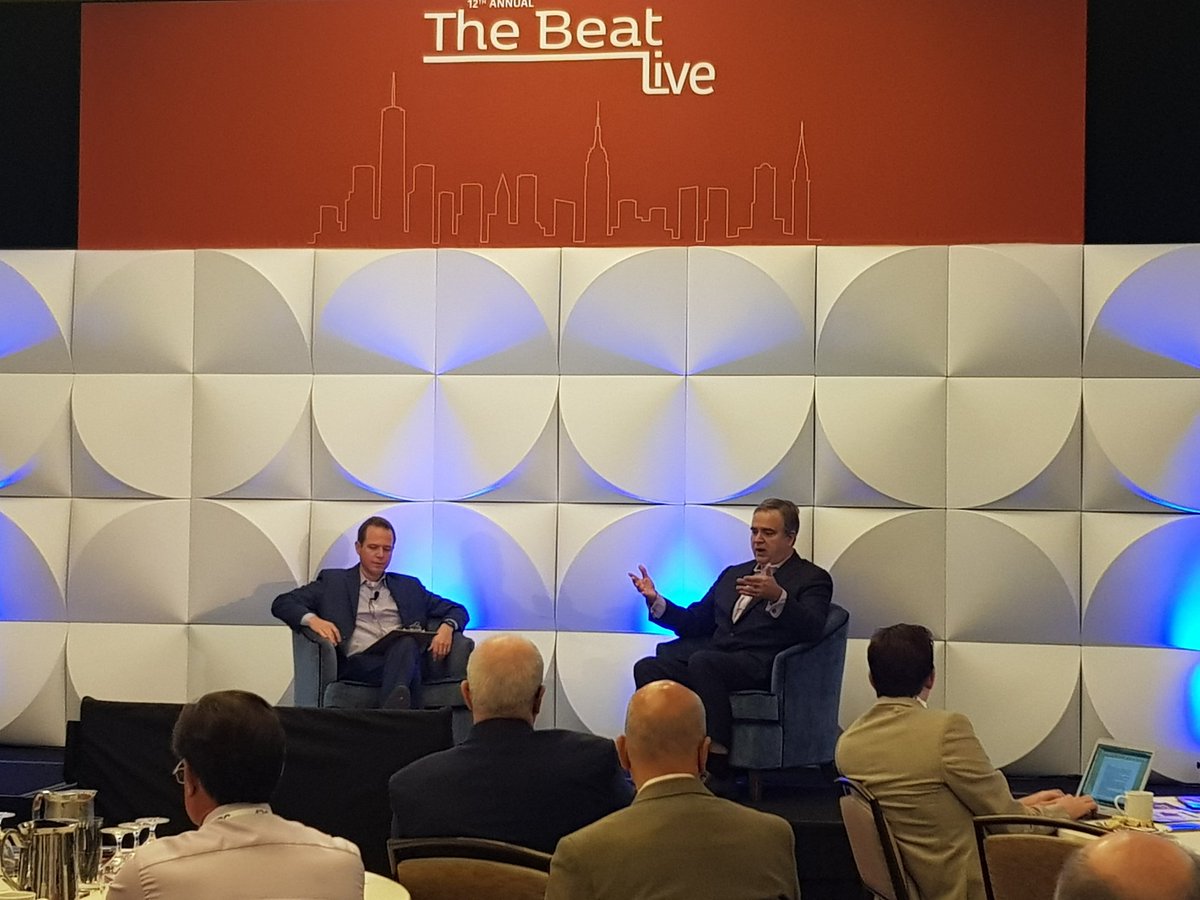 carostrachan's tweet photo. Robin Hayes, CEO @JetBlue a natural on the stage 👏
"We don't think you should have to choose between service &amp; price. The legacy airlines make you choose" #TheBeatLive https://t.co/szXJLG7DWs