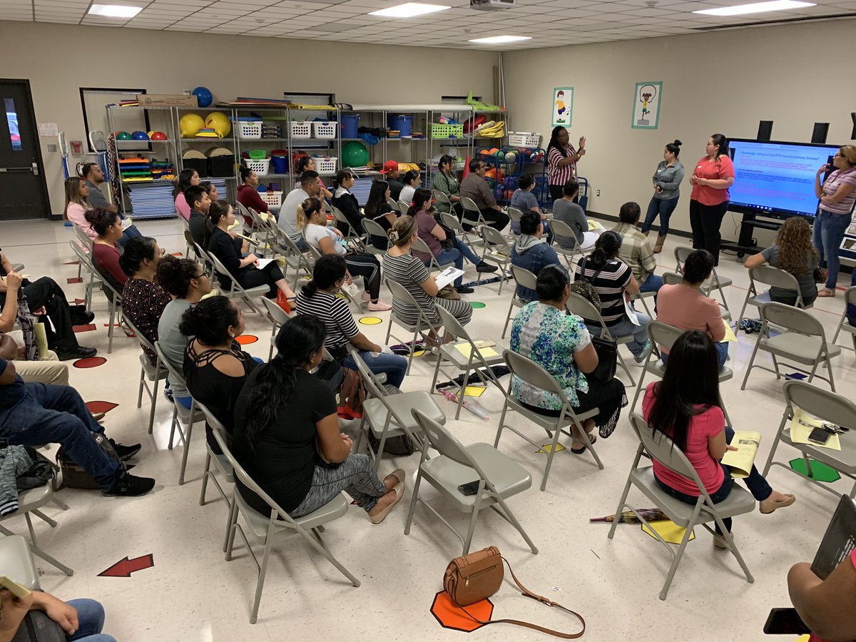 niecyyd3's tweet photo. Our awesome parents did not allow the rain to stop them from attending our PALS (Parents Are a Link to our Success) meeting this morning!  #wearekujawa #allthingsprimary @kujawa_primary @CGomez2_AISD @drgoffney https://t.co/b9vfSGnZhP