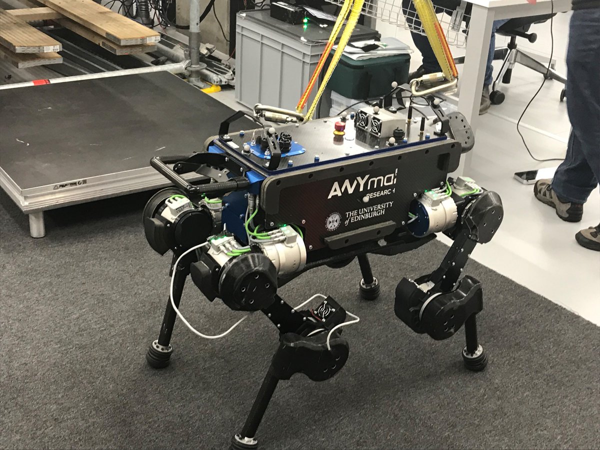 turinginst's tweet photo. #UKJapanAI Day 2: the themes of this wk's #robotics &amp; #AI research workshops include #scalablealgorithms under constraints; methods for efficient multi-agent computations; &amp; verifiable, robust &amp; explainable decision making for multimodal robotics &amp; autonomous systems (RAS) assets https://t.co/JKhE6v4hfg
