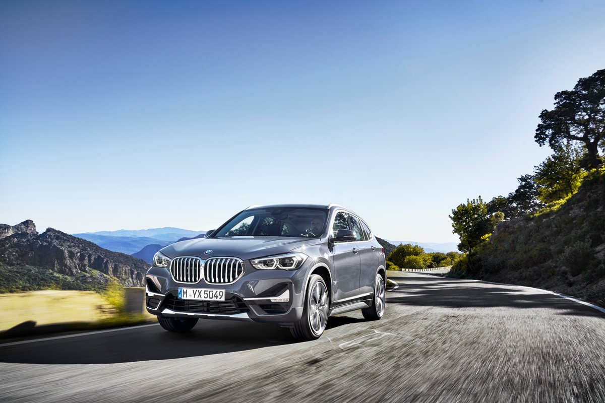 BMWGroupFrance's tweet photo. BMW remporte le Grand Prix des Marques Automobiles 2019 pour la 4ème année consécutive 🏆
Une belle preuve de la satisfaction de nos clients, pour lesquels nous nous investissons chaque jour.
Un grand merci à l’ensemble du réseau BMW. #GPMA2019 https://t.co/U4FKivhLU7