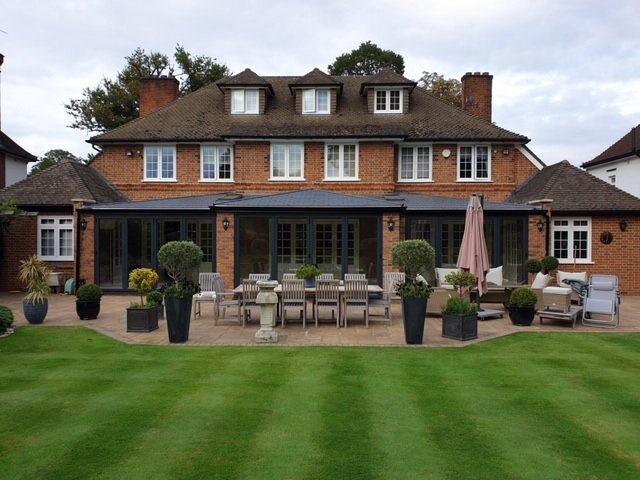 Rebeccarina's tweet image. The winner of our August @Ultraframe1 Inst of the Month comp is @UltraluxWindow with an Ultraroof installation that is quite simply WOW  👏👌 #Ultraroof #installationgoals #lookattheUltraroofonthat