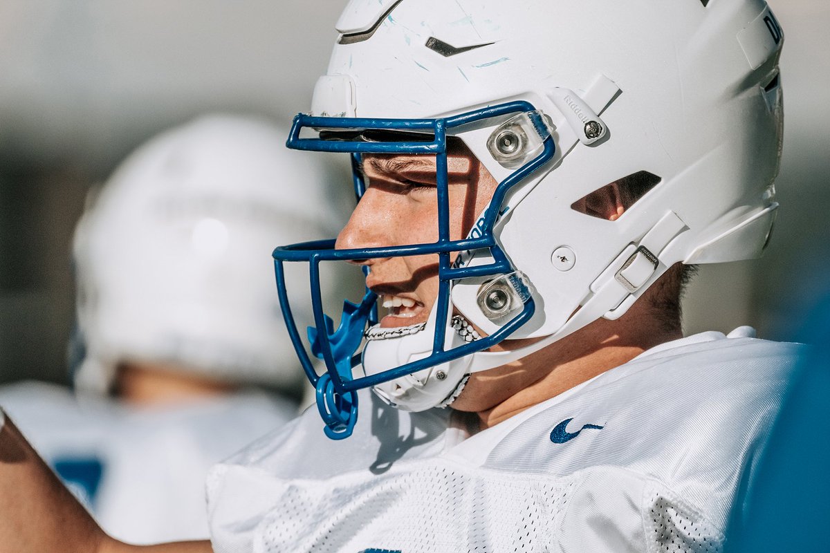AF_Football's tweet photo. Focused on the task at hand. https://t.co/5jy52yYieQ