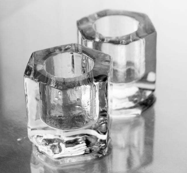 Have you taken a shot like this?
​​#IceModern #IceShotGlasses #Cocktailice #Ice #ShotGlasses #nycbars