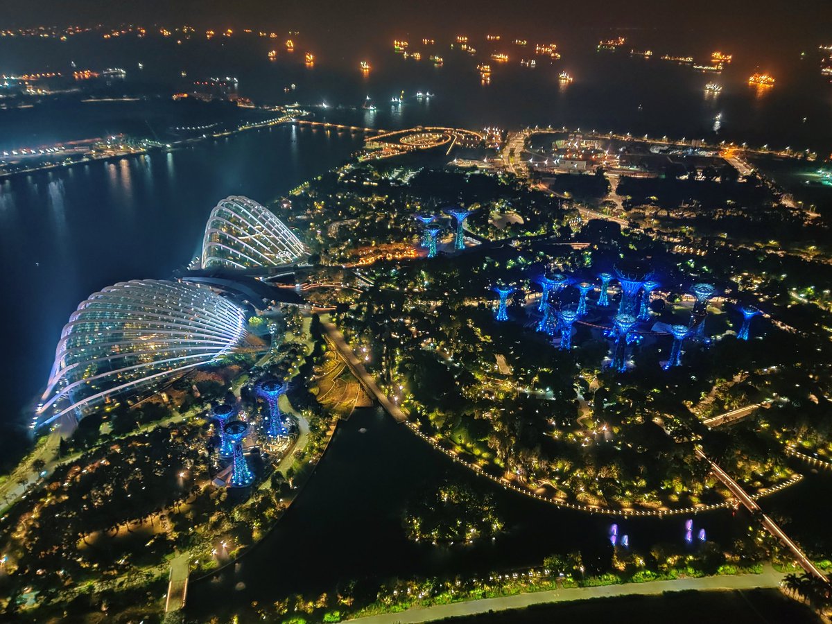 McLarenF1's tweet photo. These views! 🤩

#SingaporeGP 🇸🇬 https://t.co/04y4pPvCAs