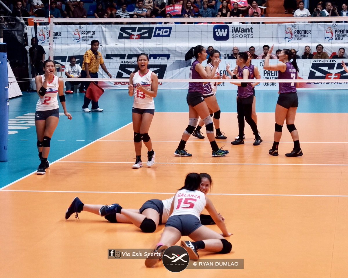 RySnaps's tweet photo. 2019 PVL Open Conference | Creamline Vs Choco Mucho | 083119

Gear: Fujifilm X-T100 with XF 18-55mm

#viaexissports
#fujifilmph
#fujifilmmirrorlessrevolution https://t.co/YRYzMjwHor