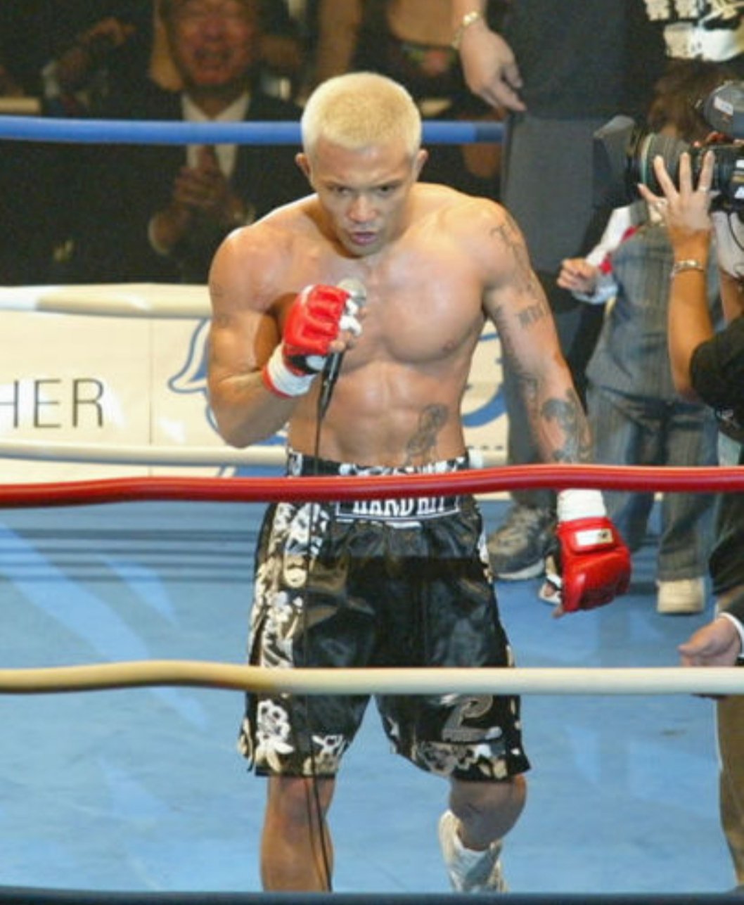 K-1 PREMIUM 2004 販促ポスター B2 魔裟斗 山本KID 希少 K-1 PREMIUM 2004 販促ポスター B2 魔裟斗 山本KID 希少 K-1 PREMIUM