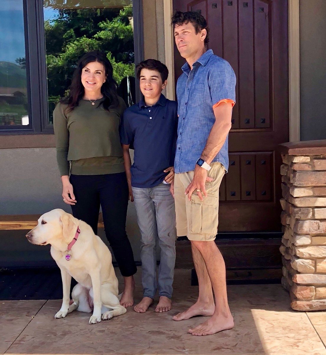 DanelleUmstead's tweet photo. I’m excited to work with @spark_tx on the #EyeWant2Know initiative. It helps people living with inherited retinal diseases or IRDs learn about #genetictesting. Check out https://t.co/eFh7cMubei to learn more about genetic testing and how you can access it!🙂 #SparkPartner https://t.co/uAwuivntcT