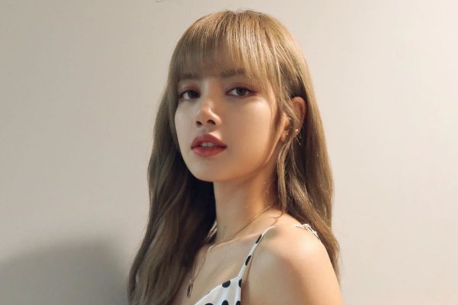 soompi's tweet image. #BLACKPINK’s #Lisa Donates To Help Flood Victims In Thailand
soompi.com/article/135332…