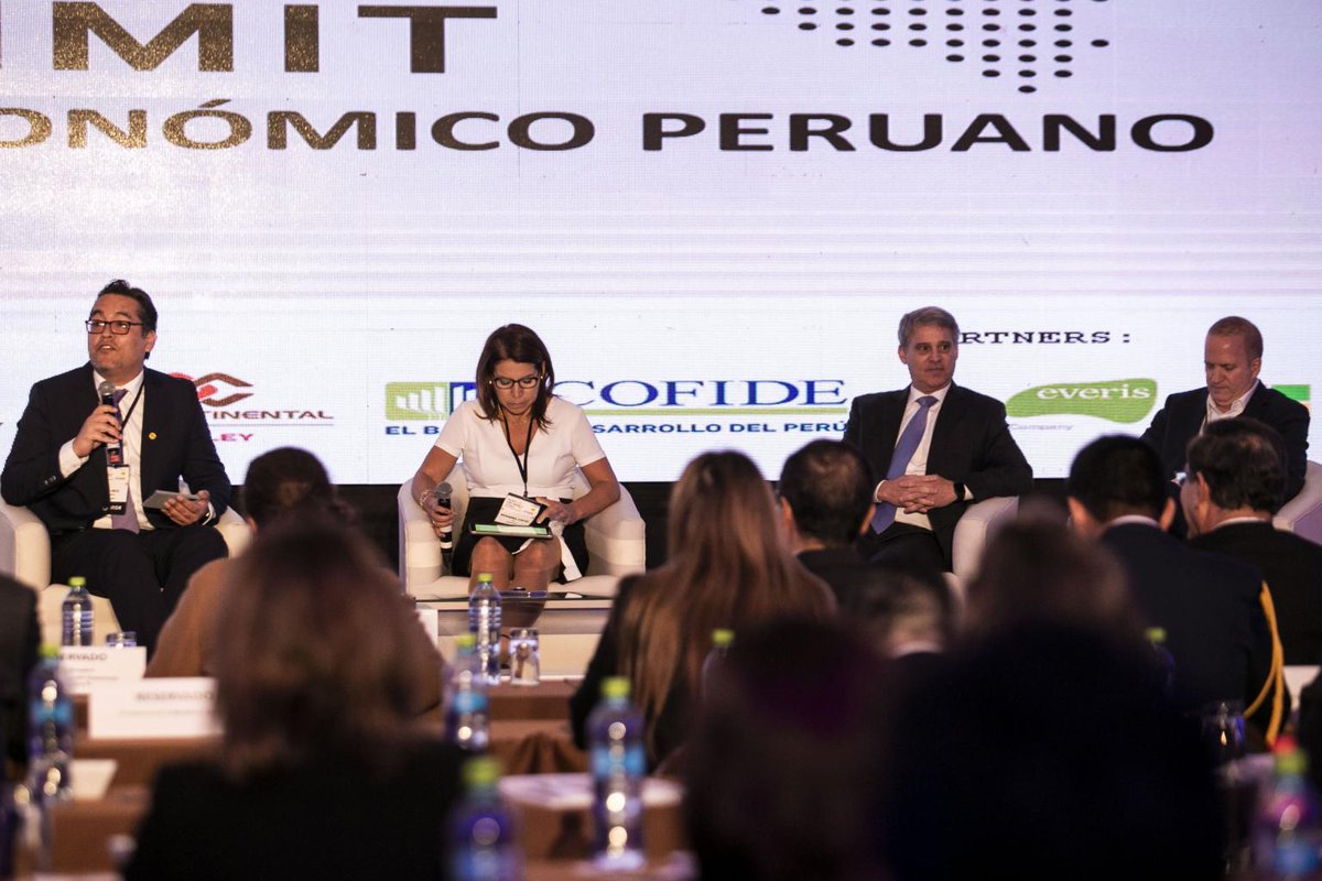 JavierHoyle's tweet photo. Agradezco a RPP y El Dorado Investments por invitarme a participar del CEO Impact Summit 2019,  este importante evento, nos dejó mucha información pero también muchos retos y la gran necesidad de actuar y empezar. https://t.co/uRZ5SK1rlQ