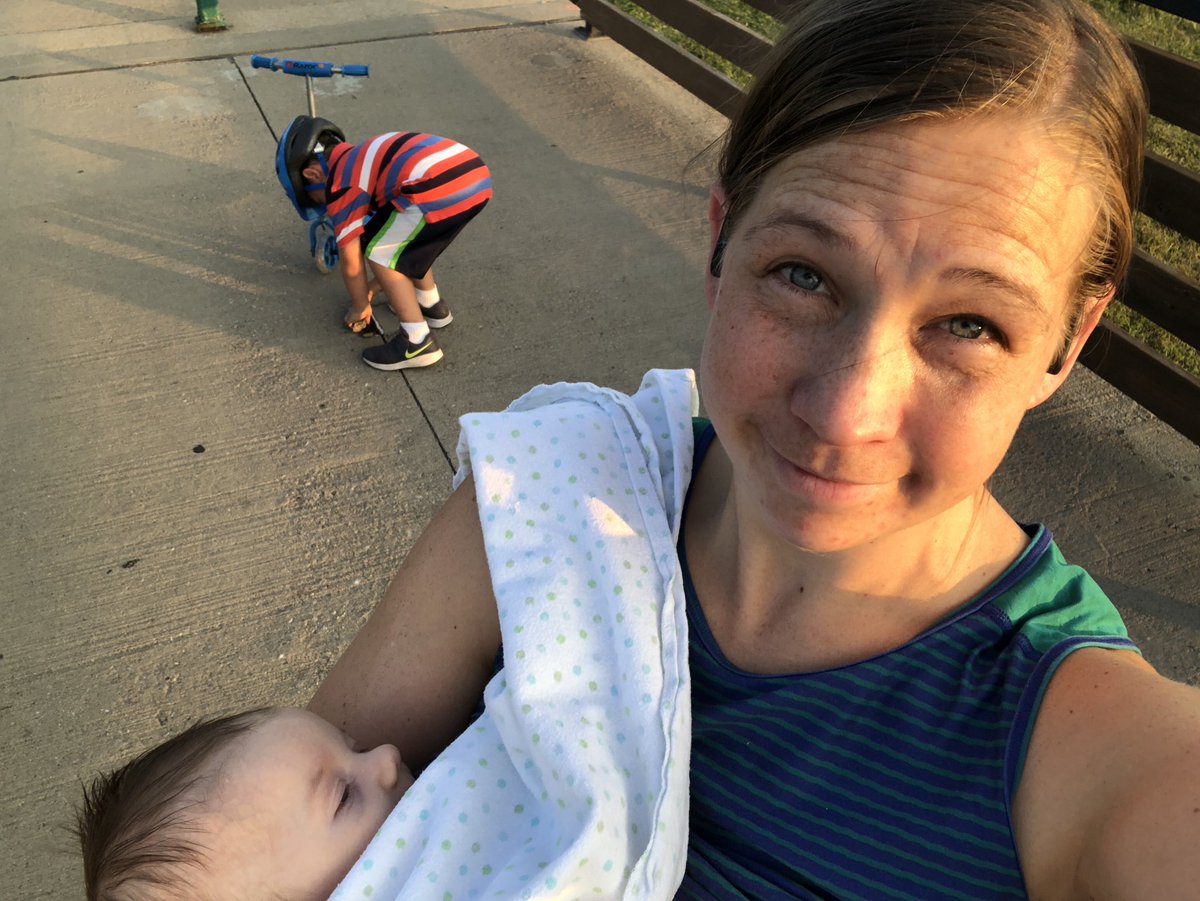 livinglovingrun's tweet photo. During last nights @AfterShokz #BibChat I was a #multitaskingmomma — wearing out the 5yr old with scooter & then nursing 8 week old while chatting on Twitter 😆 Good thing I had some 90s tunes to listen to in my Xtrainerz rather than just his whining... #xtrainerzBR #bibchat https://t.co/LvqnaineNU