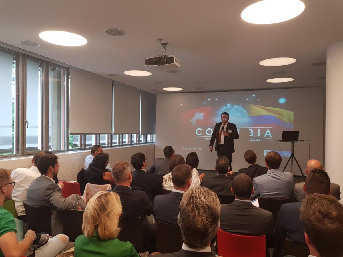 Paola Garcia (@paogbarreneche) on Twitter photo Casa llena en nuestro Seminario de Inversión en Colombia y sus regiones en Zúrich Suiza, #giraapriseuropa2019 + 40 empresarios interesados en conocer de primera mano las oportunidades de inversión que nuestro país ofrece! <a href="/FlaviaSantoroT/">Flavia Santoro Trujillo</a> <a href="/PROCOLOMBIACO/">PROCOLOMBIA</a> Casa llena en nuestro Seminario de Inversión en Colombia y sus regiones en Zúrich Suiza, #giraapriseuropa2019 + 40 empresarios interesados en conocer de primera mano las oportunidades de inversión que nuestro país ofrece! <a href="/FlaviaSantoroT/">Flavia Santoro Trujillo</a> <a href="/PROCOLOMBIACO/">PROCOLOMBIA</a>