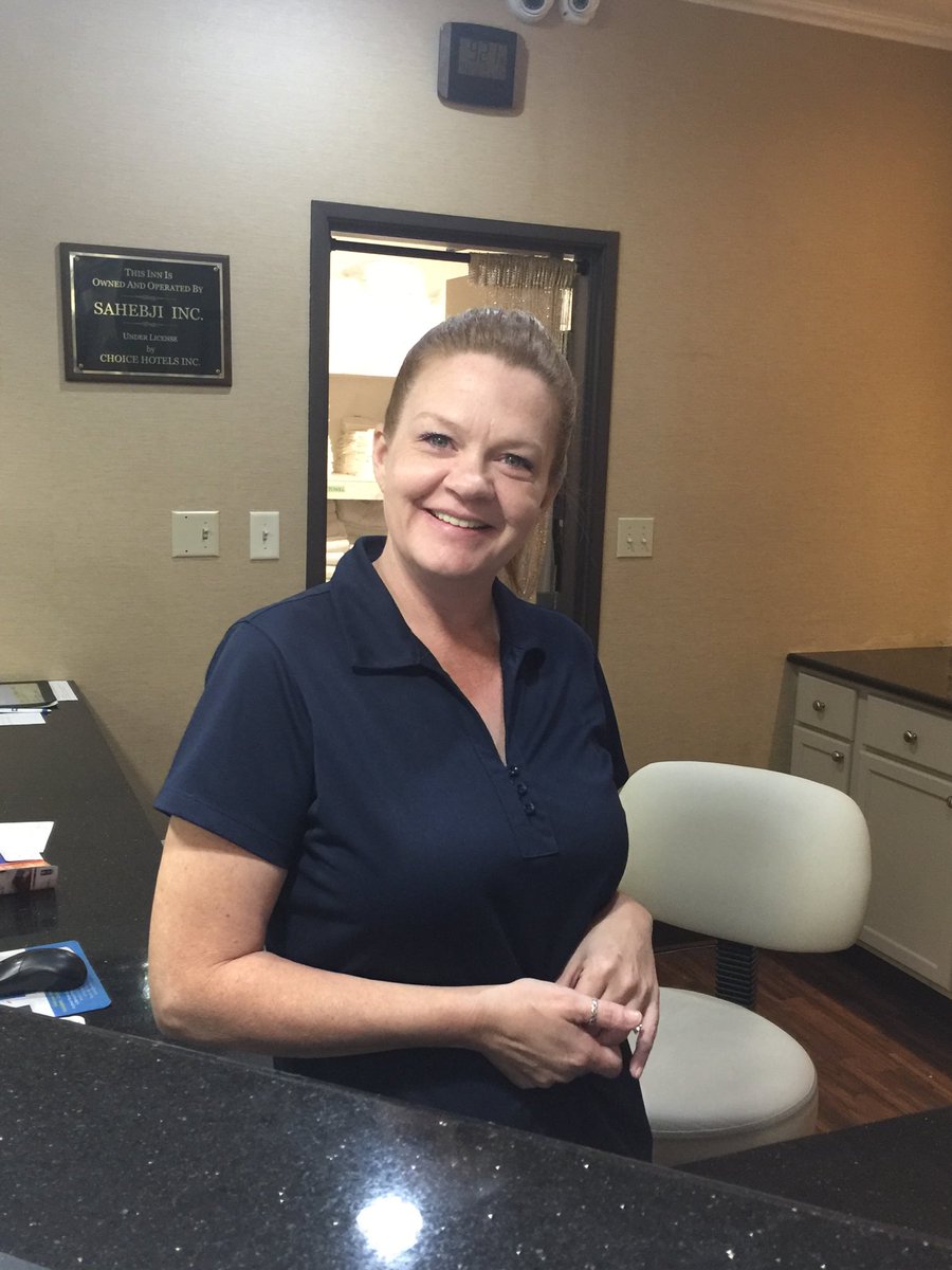 After closing out my meeting last night in the Quad cities area I stopped by the desk at my motel and won Dena to Christ. She was so happy to get her salvation settled and so was I. One can sleep better after winning a soul.