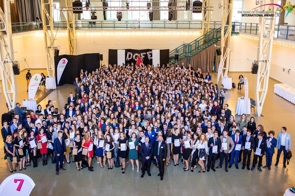 intaward's tweet photo. Congratulations to nearly 600 Award holders from Slovakia!

And a very big thank you to all of the adults involved with the Award at every level for your support and for making this day unforgettable for hundreds of young people. https://t.co/31rdLpRzfV