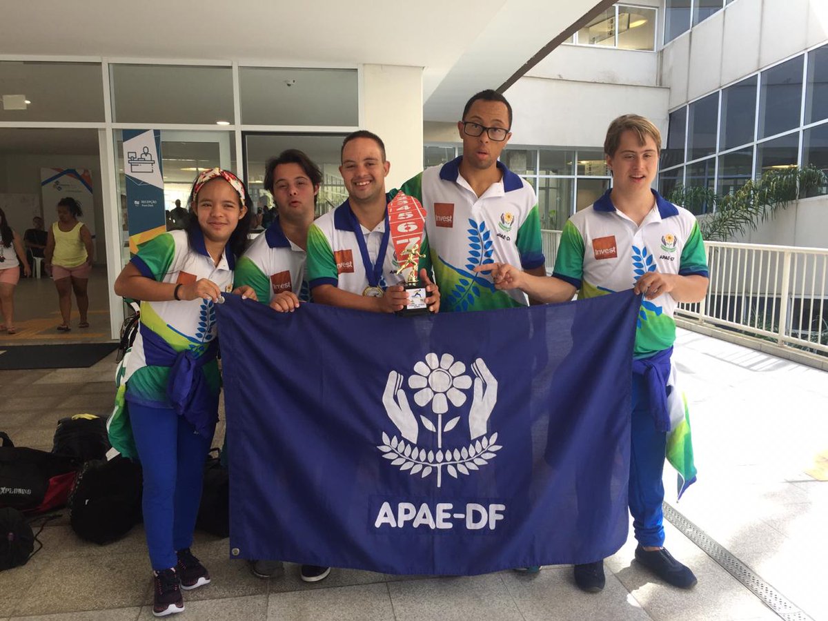 apaedf's tweet photo. Ficamos com o 2° Lugar Geral da categoria Down no Campeonato de Atletismo da CBDI, em São Paulo. Parabéns a nossa equipe!!! 👏👏👏 #atletismo #apaedf #saopaulo #cbdi https://t.co/v5xwMZBzsL