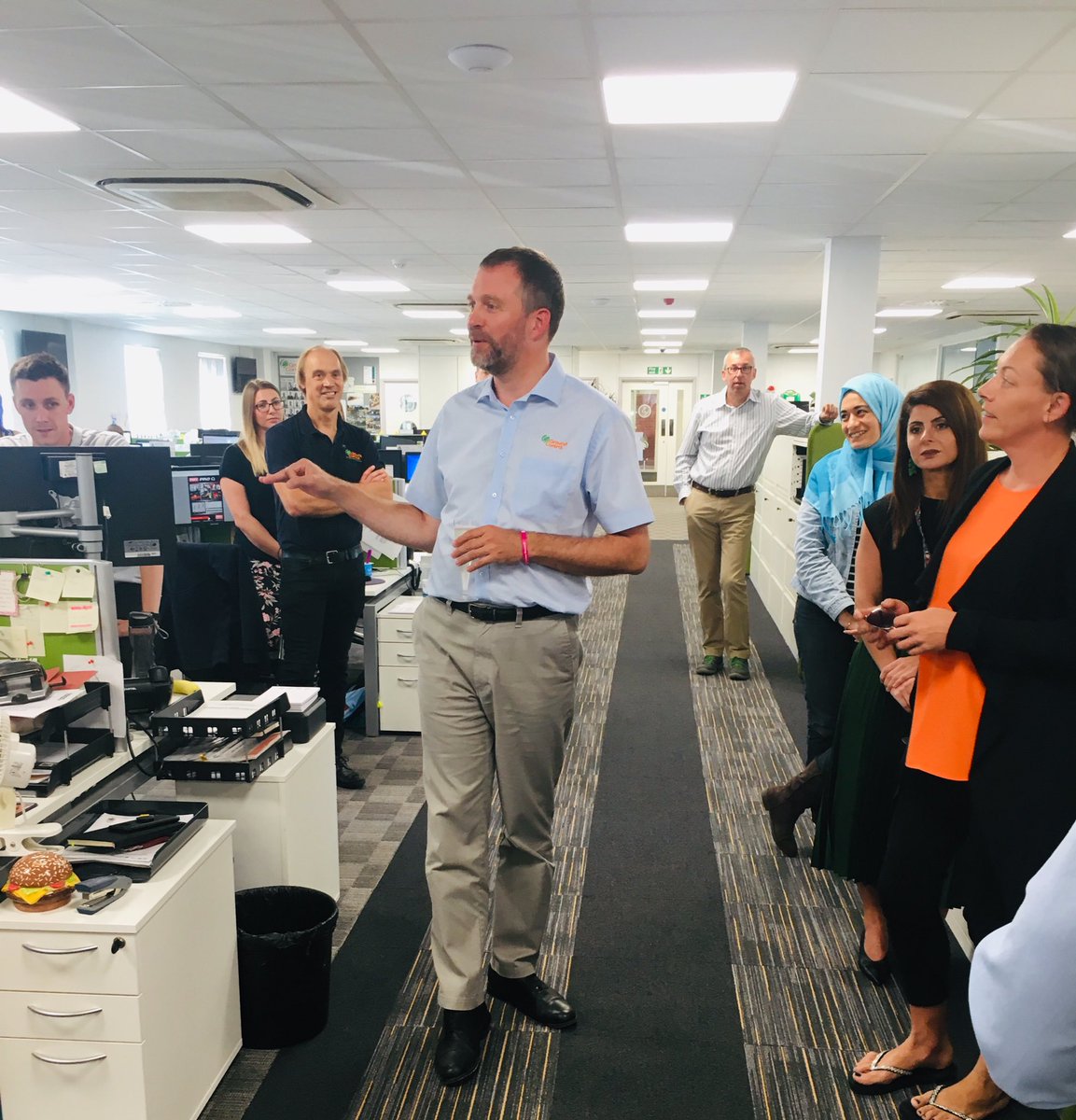 GroundControlGC's tweet photo. Great to hear anecdotes from ⁦@MDrWatson⁩ about his cycling adventure from Land’s End to John o’Groats. 1000 Miles in 22 Days! Amazing work and all in aid of @CLIC_Sargent. £4650 raised. You can still donate https://t.co/gSVt48vnBC #cancer https://t.co/JC7slRHF96
