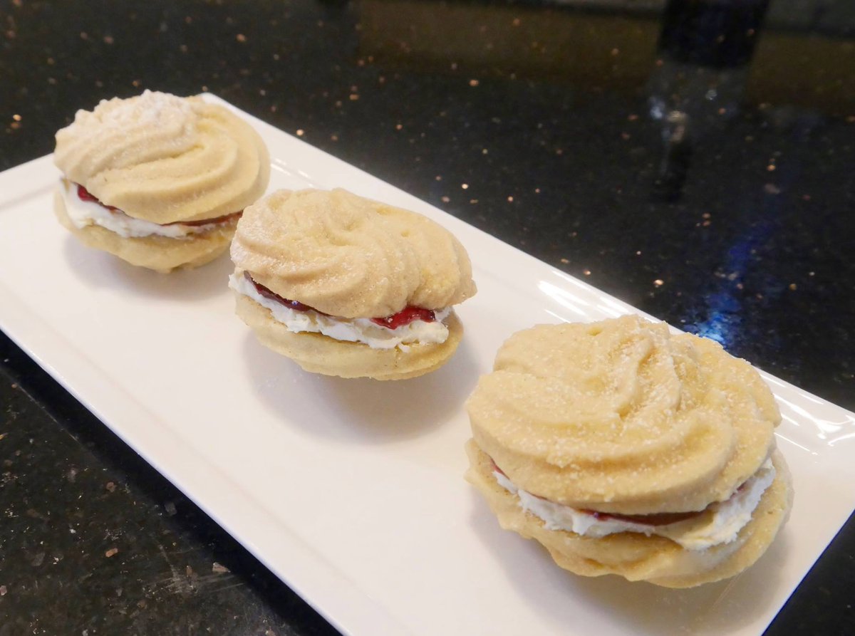 devoncookery's tweet photo. #cakebakingclass #Devoncookery Learn to bake at home, Saturday 5th Oct -easy cookery course for all abilities !
https://t.co/9w3zNgm0uX https://t.co/BEvF9xC7Sa