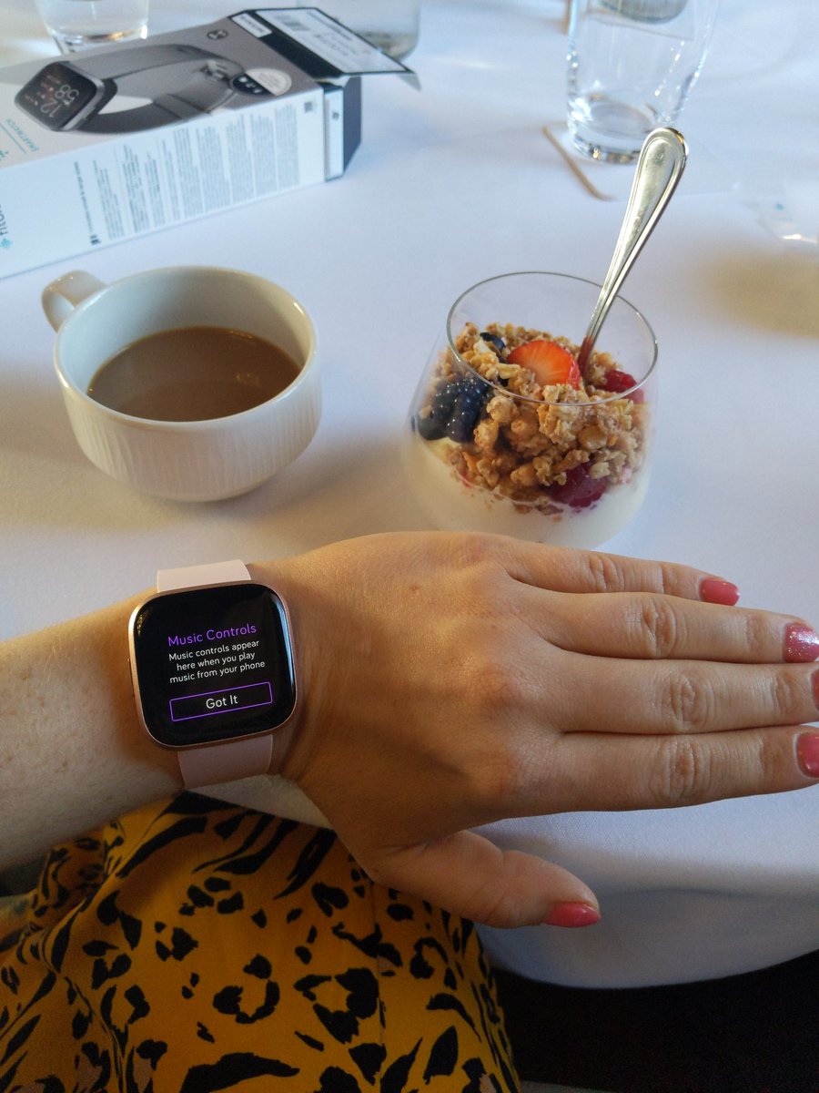 _niamhdev_'s tweet photo. A great morning with @fitbitireland for the launch of Versa 2 - an incredible piece of technology that does so much more than just track your steps. Very excited to try it out properly 💪 #knowyourbodybetter https://t.co/r4xGUxYIa3