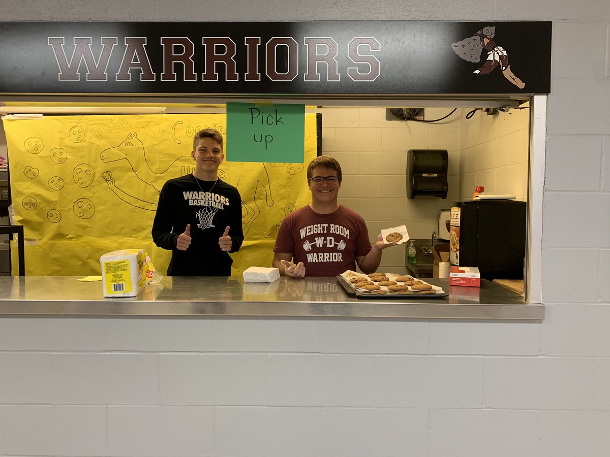 wesdelfbla's tweet photo. FBLA members have their first successful cookie day of the year!! https://t.co/6xYKTFkxv8