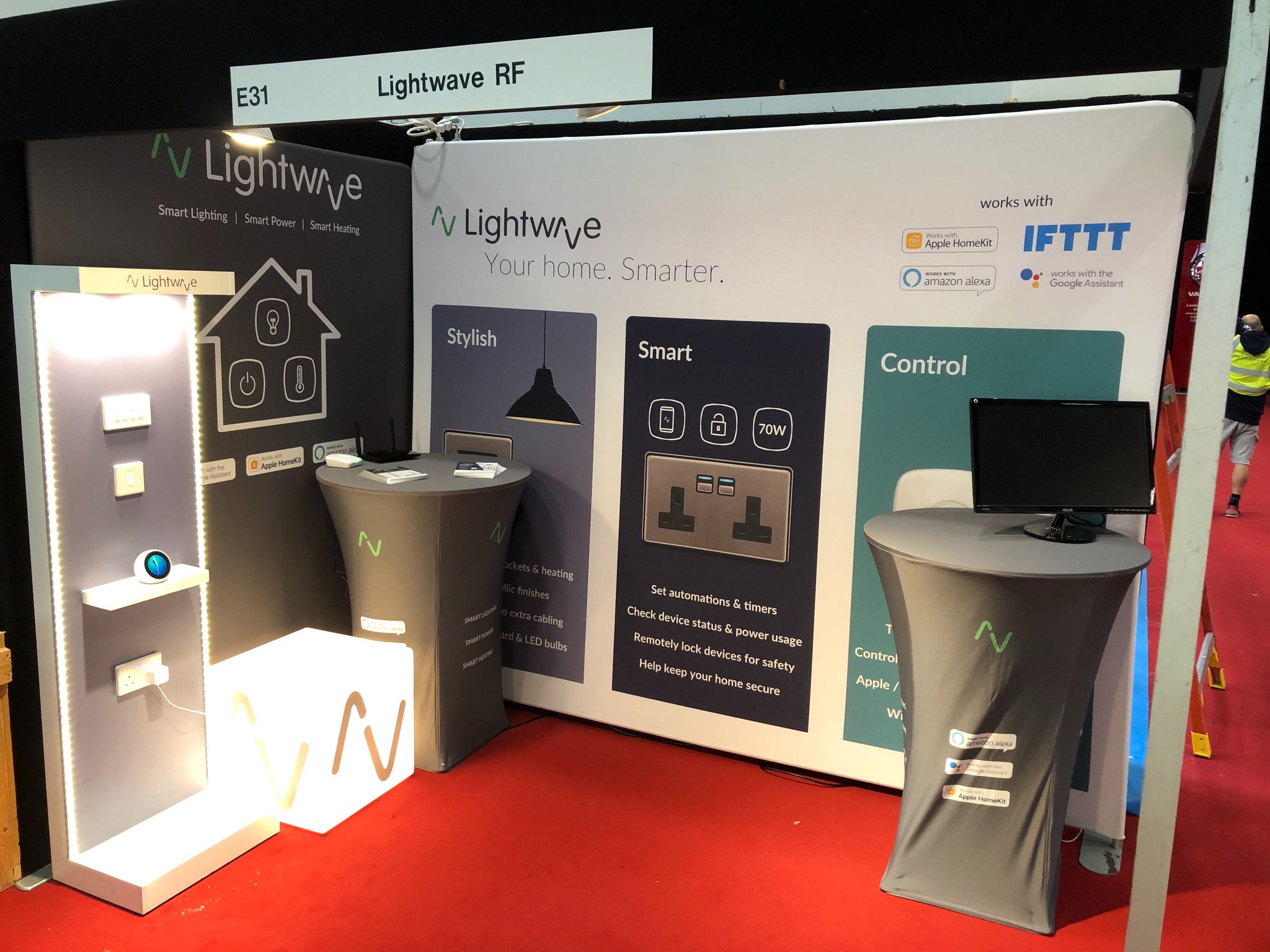 does lightwave work with alexa