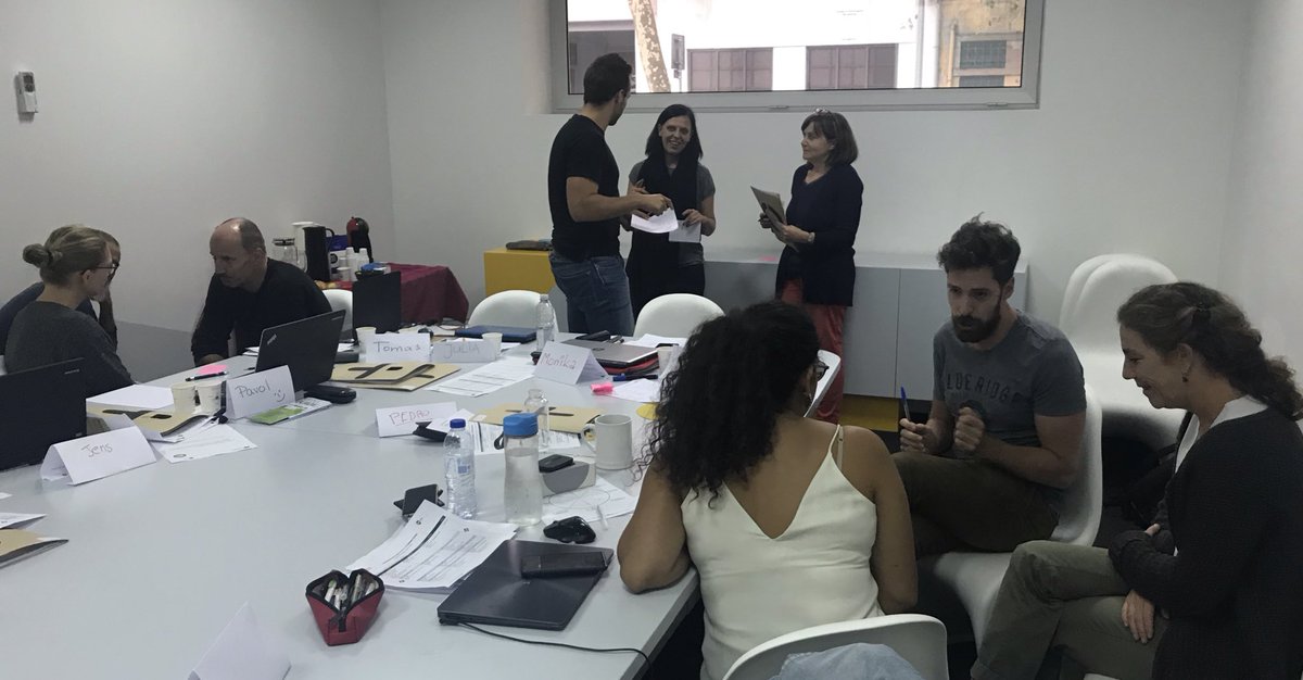 SassiWorkingOn's tweet photo. Busy workgroups @SassiWorkingOn #training #ErasmusPlus https://t.co/7GnXswo2fJ