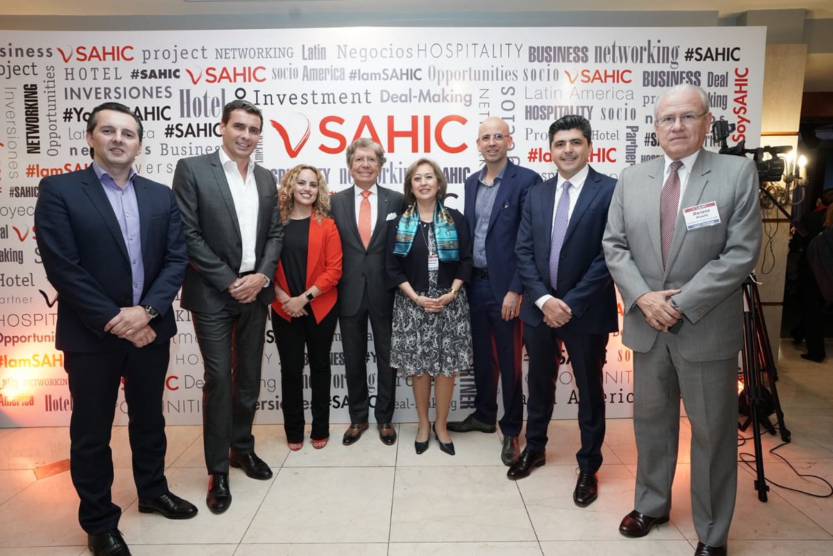 TurismoEc's tweet photo. [BOLETÍN] Empresarios destacan las oportunidades de inversiones en Ecuador ▶️ https://t.co/iHqdIPG399 #SAHIC2019. https://t.co/OJAvOUyKOE