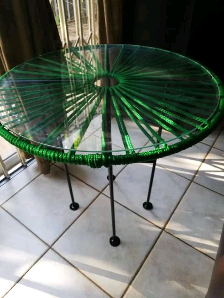 WorksDh's tweet image. Acapulco chairs custom made from uv treated wicked for an outdoor or indoor space . 
Price per chair R1650
All work is customized according to your requirements . 
Colours Black white red orange royal blue spring green yellow 
View other products facebook.com/DH-Braai-Smoke…
