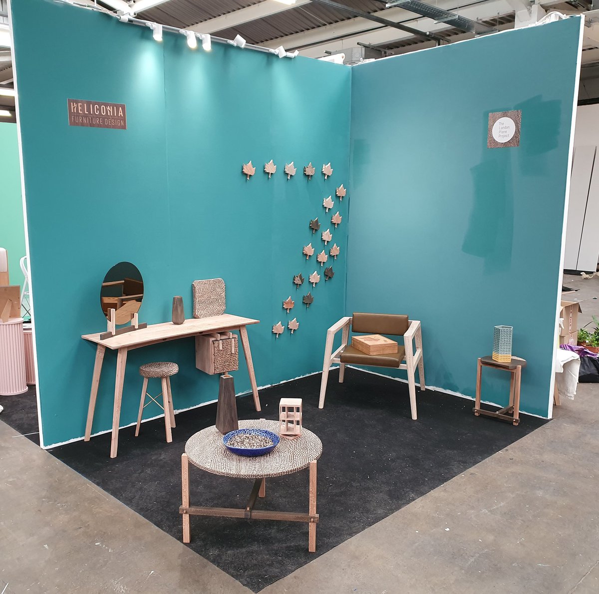 heliconiadesign's tweet photo. Nearly setup at @LDNdesignfair #design #furniture
#LDNdesignfair
#londondesignfestival
#interiordesign
#shoreditch
#shoreditchdesigntriangle
#trumanbrewery
#wood https://t.co/cyPbuHF1cG https://t.co/Xi8fYDDard