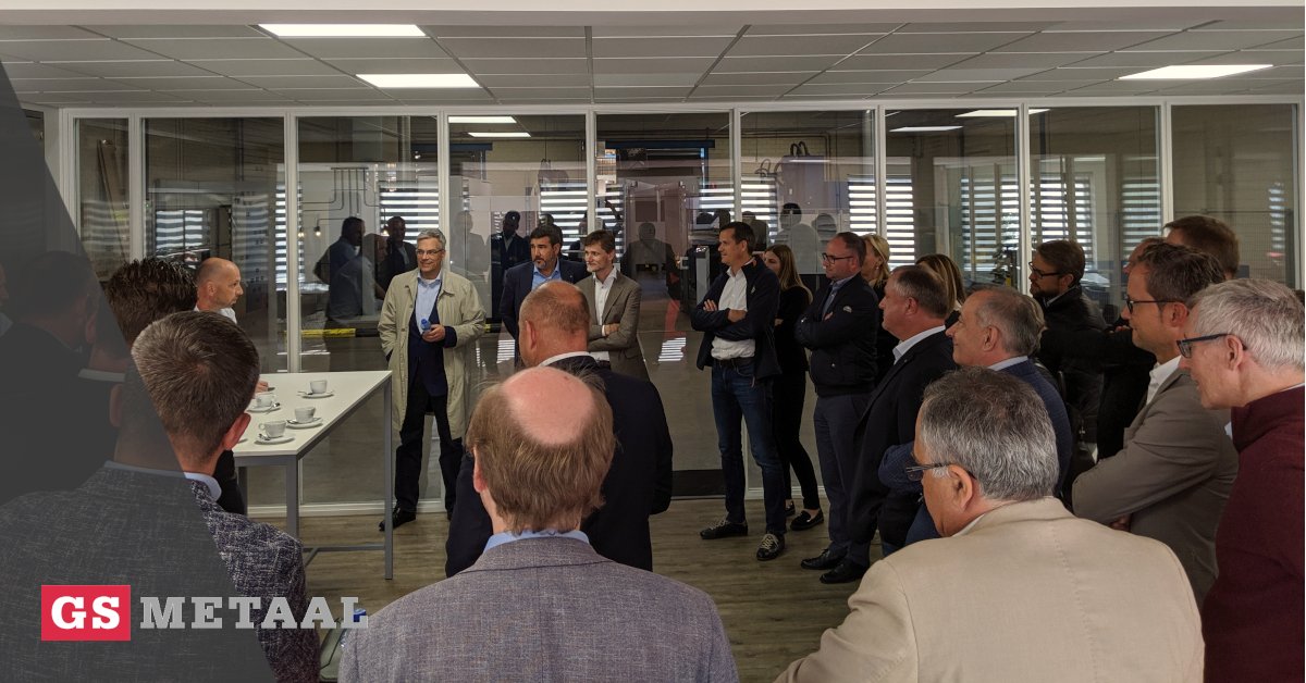 Today the management of <a href="/TRUMPF/">trumpf</a> Eastern and Western Europe visited the GS Experience Center. After the shopfloor tour,  Managing director Arnold Hofmeijer spoke about the impact of digitization and various software solutions #IoT #sheetmetal #digitalmanufacturing #smartfactory