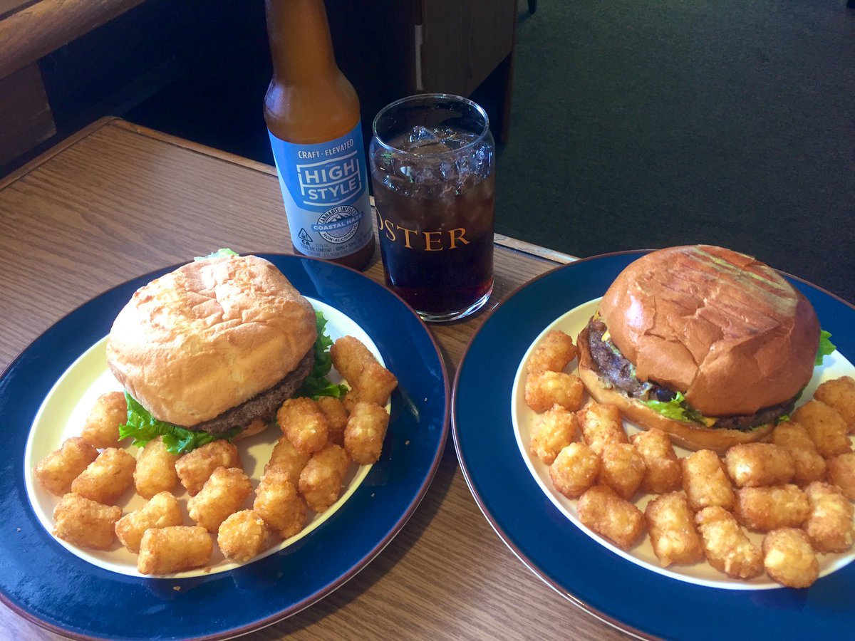 OsterAds's tweet photo. Happy #NationalCheeseburgerDay !!! 🍔
We decided to try out a local spot today, Cali “O” Burgers! 😋 it was a great choice!
#CheeseburgerDay #cheeseburger #calioburgers #hillcrest #CA #SanDiego #SupportLocal #OsterAds https://t.co/8TuOWWPzKH