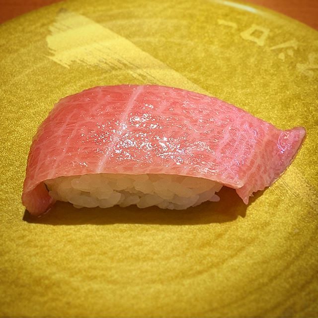 優質肉帳on Twitter 今天可以用這塊鮪魚中腹來作結 實在幸福 壽司郎https T Co Pt6dqrfaj7 T Co Oswuuli81p Twitter