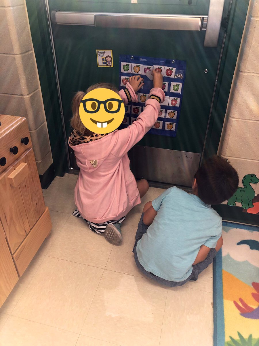 kayleighethrid1's tweet photo. Reading Stations are a hit! I’m so proud of my Kinder babies! 🥰📚✏️🤓 #leadthecharge #kinderstations #readingstations @NISDKallison @KallisonKinder https://t.co/zQ0ieQeh2B