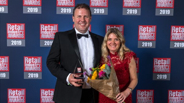 Congratulations <a href="/SparPwllheli/">Spar-Pwllheli</a>! Retailer Conrad Davies won the Independent Retailer of the Year award in the 1,200sq ft – 3,000sq ft category at the Retail Industry Awards last night. 

#RIA19 #SPAR #Winners <a href="/RetailIndAwards/">Retail Industry Awards</a>