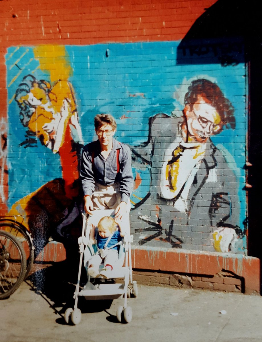 sarahbeattiegra's tweet image. #OhMercy 30yrs ago  @1michaelgray1 and @magdalenafgray #nyc