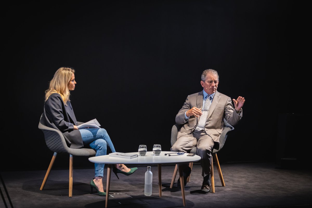 C3_AI's tweet image. This week, our CEO @TomSiebel sat down with journalist @juliasieger for a fireside chat about #digitaltransformation and all things AI at @Netexplo’s NewDIL in Paris. Une matinée mémorable. Merci à tous. #Netexplo