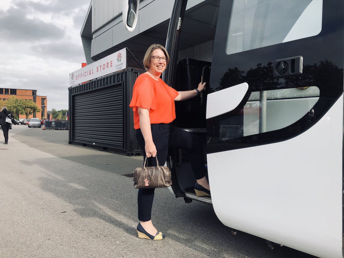 Nuclear_WS's tweet photo. Our team is on its way home after @NDAgovuk Safety & Well-being awards in Manchester. Great day for the group highlighting much of the fantastic work being done around mental health. #NDAsafety19 #DecommSafety https://t.co/0ynBZ9BK32