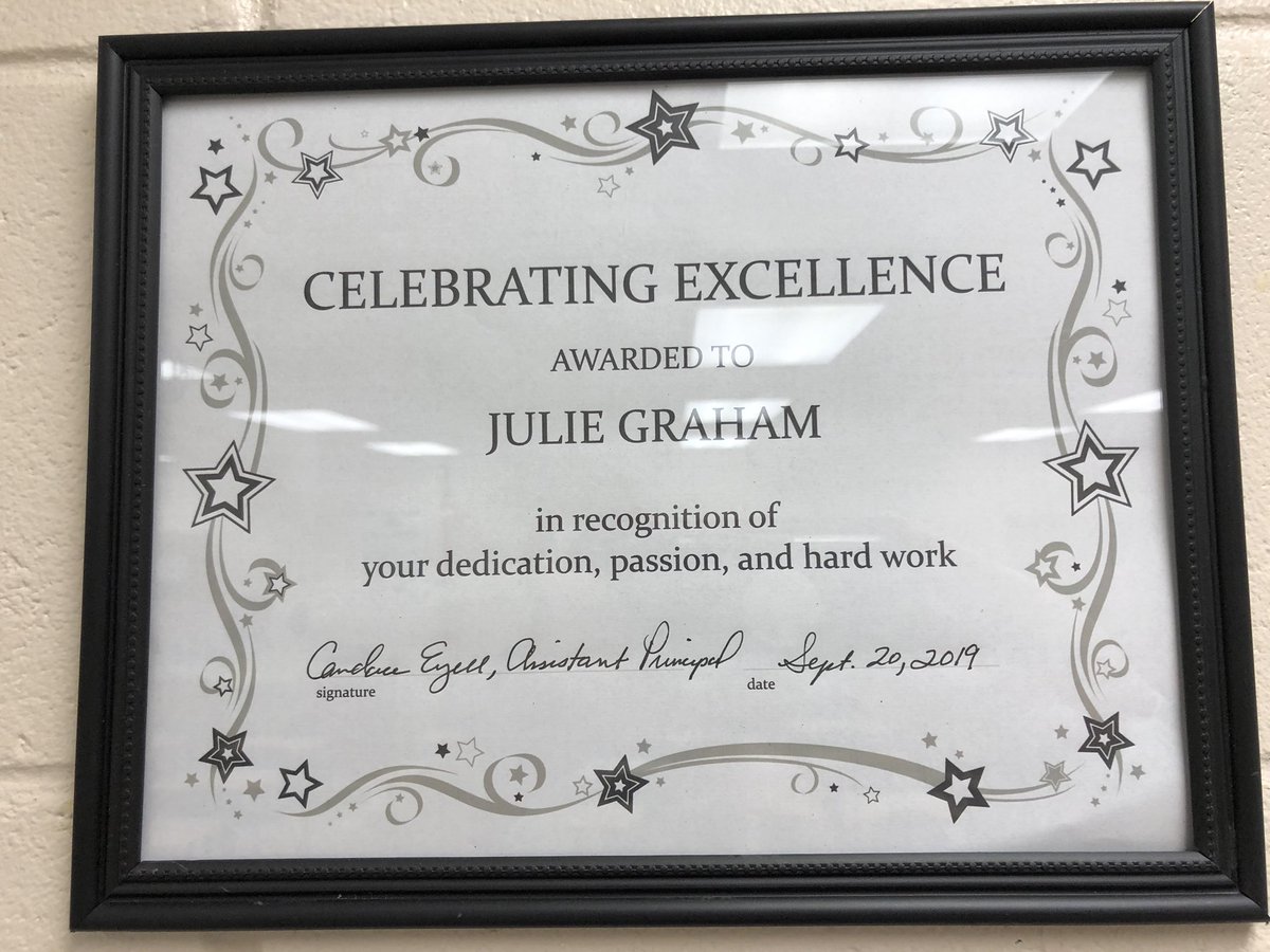 Mrs.Graham tweet media