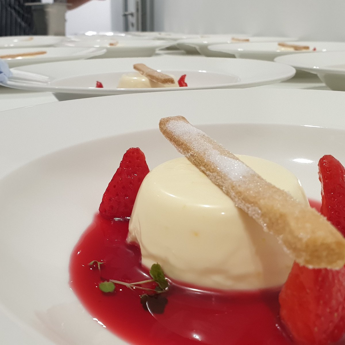 Delicate lemon balm panna cotta, berry and port consomme with orange blossom short bread.Private dinning @HOSTSomerset last night. #hinkleyc