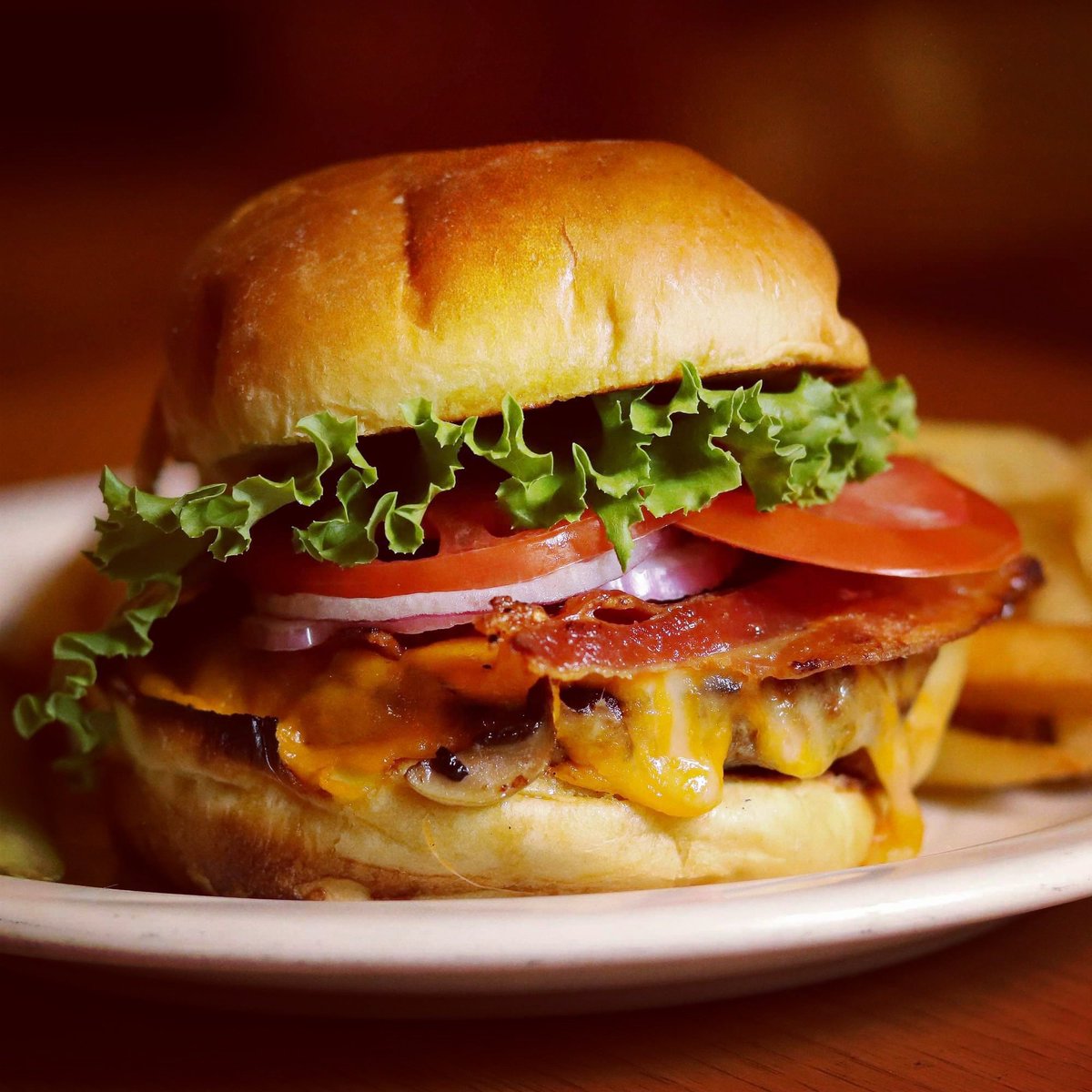 Hey Victoria.... Happy  #NationalCheeseburgday #yyj #victoriabc #yyjfood